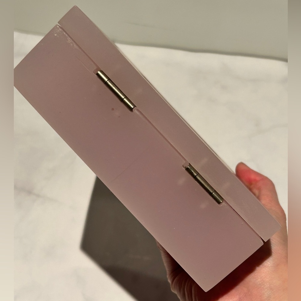 Resin Photo Box - Picture 7 of 15